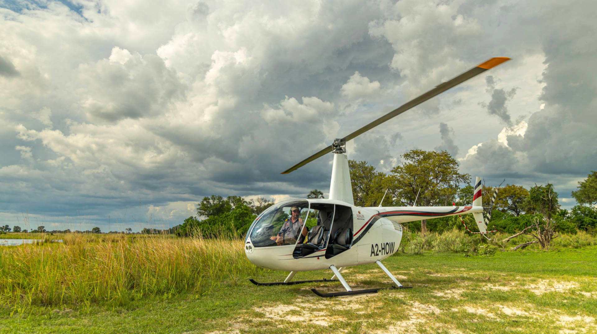 LUXURY SAFARI MAGAZINE WELCOMES CAPE TOWN HELICOPTERS