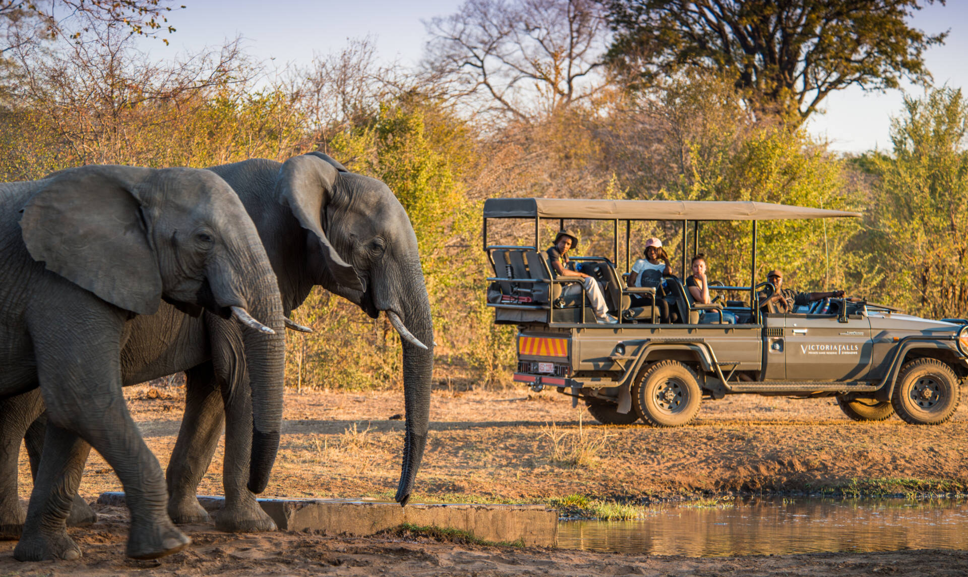 LUXURY SAFARI MAGAZINE REVIEWS Stanley & Livingstone Boutique Hotel – a 5-star colonial gem at Victoria Falls, Zimbabwe