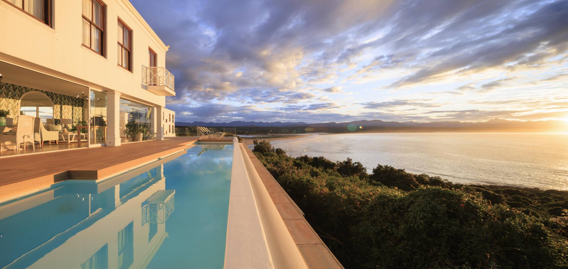 CHECK OUT OR LATEST LUXURY SAFARI MAGAZINE NEWSLETTER INTRODUCING OUR LATEST FEATURED BRANDS