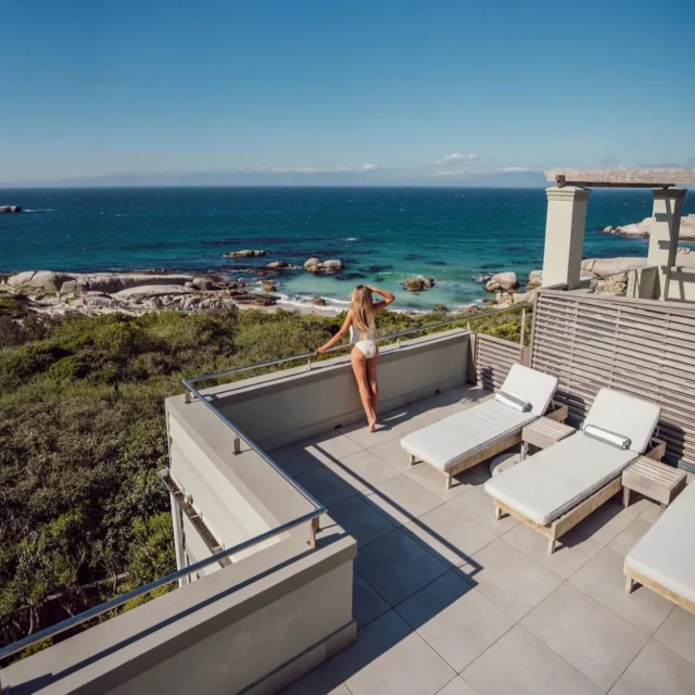 @tintswalo__boulders is making waves – and not just because of its beachfront location. 🌊🐚

Recently named one of the world’s best hotels, this elegant coastal retreat offers uninterrupted ocean views, refined interiors, and front-row access to Boulders Beach’s famous penguin colony. 🐧✨

Luxury Safari Magazine spotlights this exclusive South African gem, where laid-back luxury meets world-class recognition.

Discover more via the link in bio. 

#TintswaloBoulders #LuxurySafariMagazine #CoastalLuxury #SouthAfricaTravel #BoutiqueRetreat #PenguinsAndParadise #WorldsBestHotels #SouthAfrica #VisitAfrica #Luxuryhotel #LuxuryTravel #Travels #LuxuryTravels