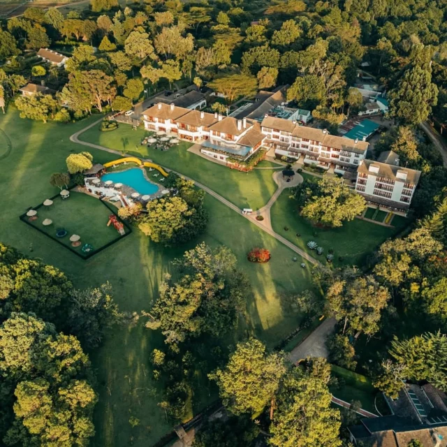 ✨ Discover the magic of @fairmontmountkenya Safari Club, where old-world glamour meets wild African beauty. 🌿 

Nestled at the foot of Mount Kenya, this legendary retreat offers breathtaking views, equatorial charm, and timeless luxury at every turn.

From cosy log fires to lush gardens and unforgettable safari moments, it’s no wonder this iconic destination continues to enchant travellers from around the world.

💫 Read @dianemcleish2022 ‘s full review on Luxury Safari Magazine to see why this property deserves a spot on your travel wishlist!

#LuxuriaLifestyle #LuxuryTravel #FairmontMountKenya #SafariLuxury #TravelInStyle #AfricanAdventure #LuxuryGetaway
